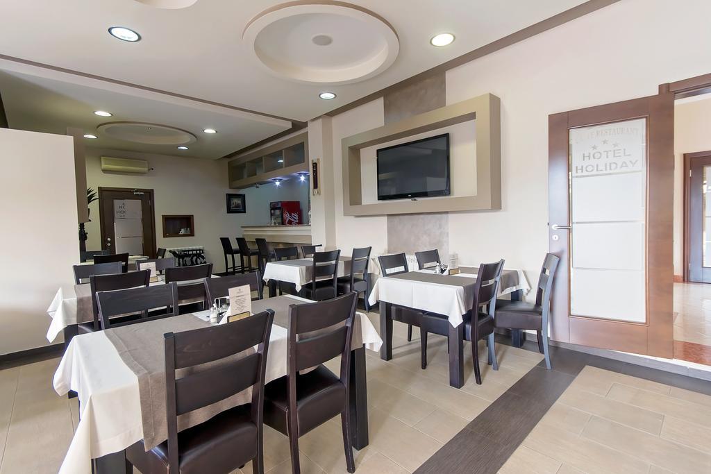 Hotel Holiday Podgorica Exterior photo